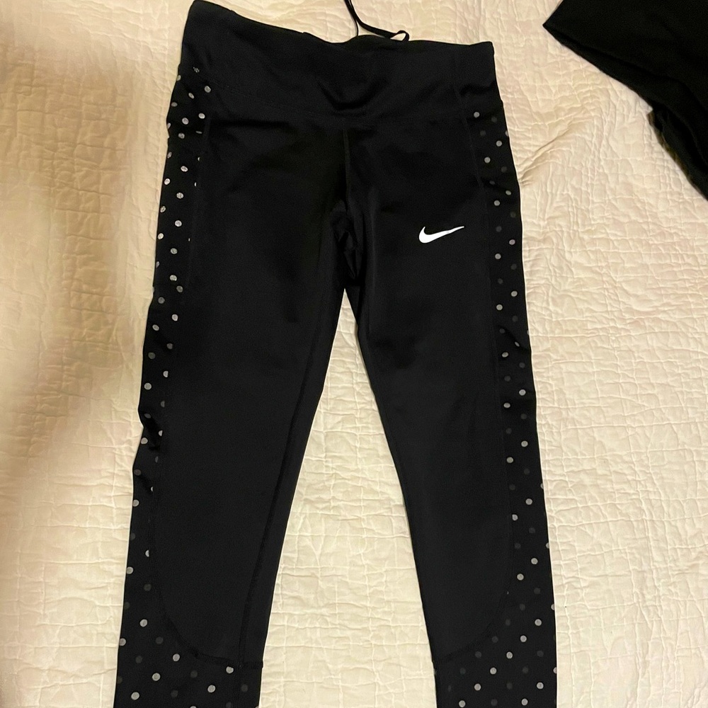 Nike Dri-Fit ankle length leggings